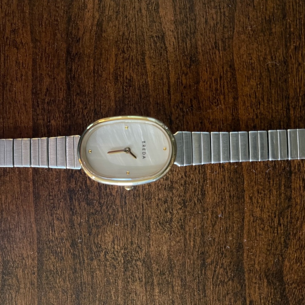 Breda Jane Watch